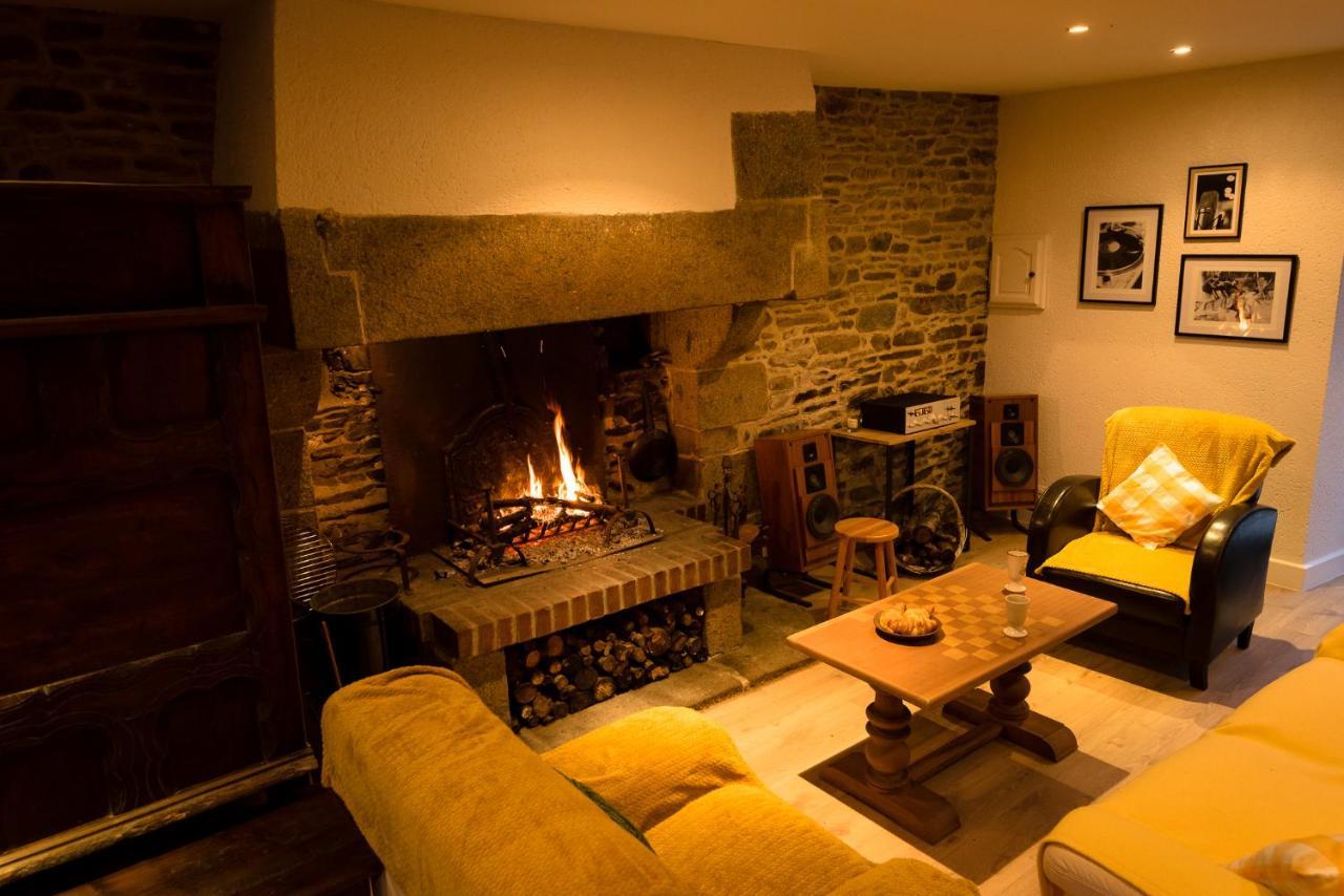 Gite De Charme Avec Spa, Baie Du Mont St Michel Sougéal Екстериор снимка