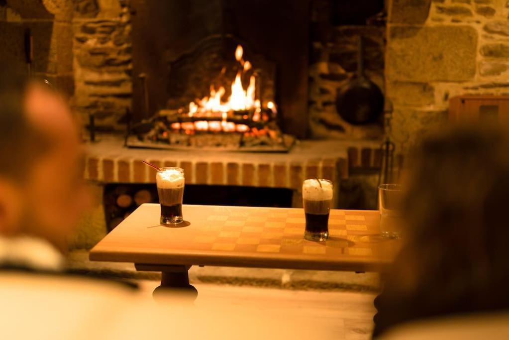 Gite De Charme Avec Spa, Baie Du Mont St Michel Sougéal Екстериор снимка
