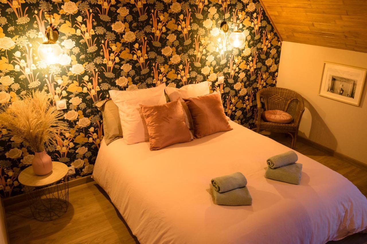 Gite De Charme Avec Spa, Baie Du Mont St Michel Sougéal Екстериор снимка